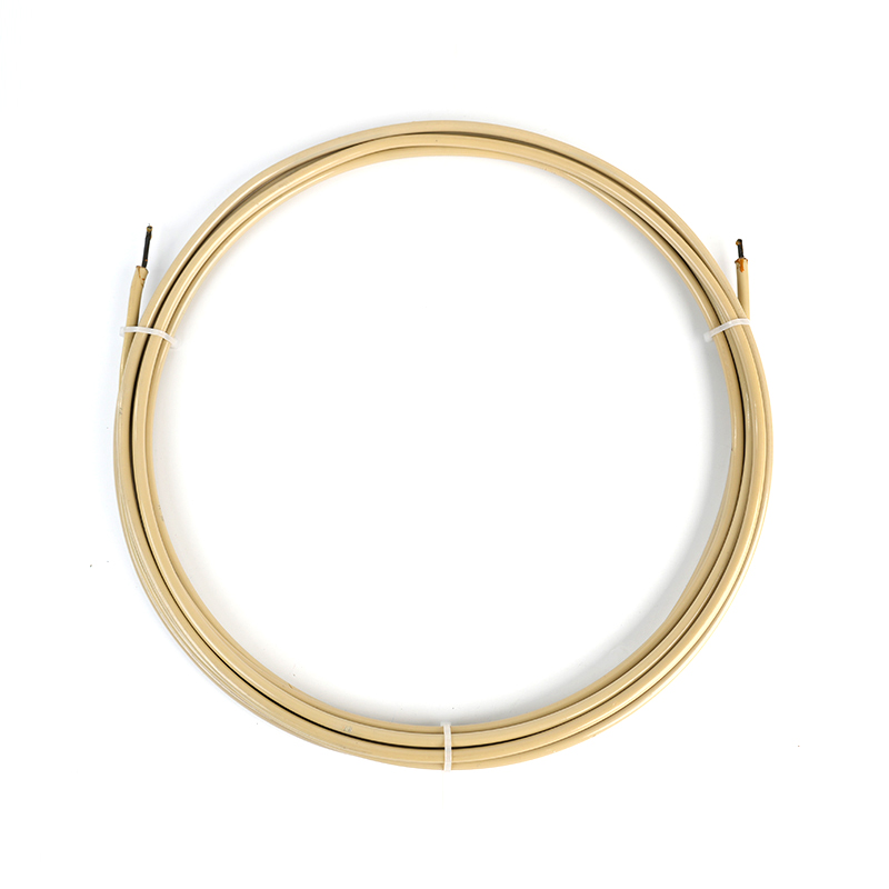 Cable coaxial triple acorazado con aislamiento mineral y cubierta exterior de PEEK